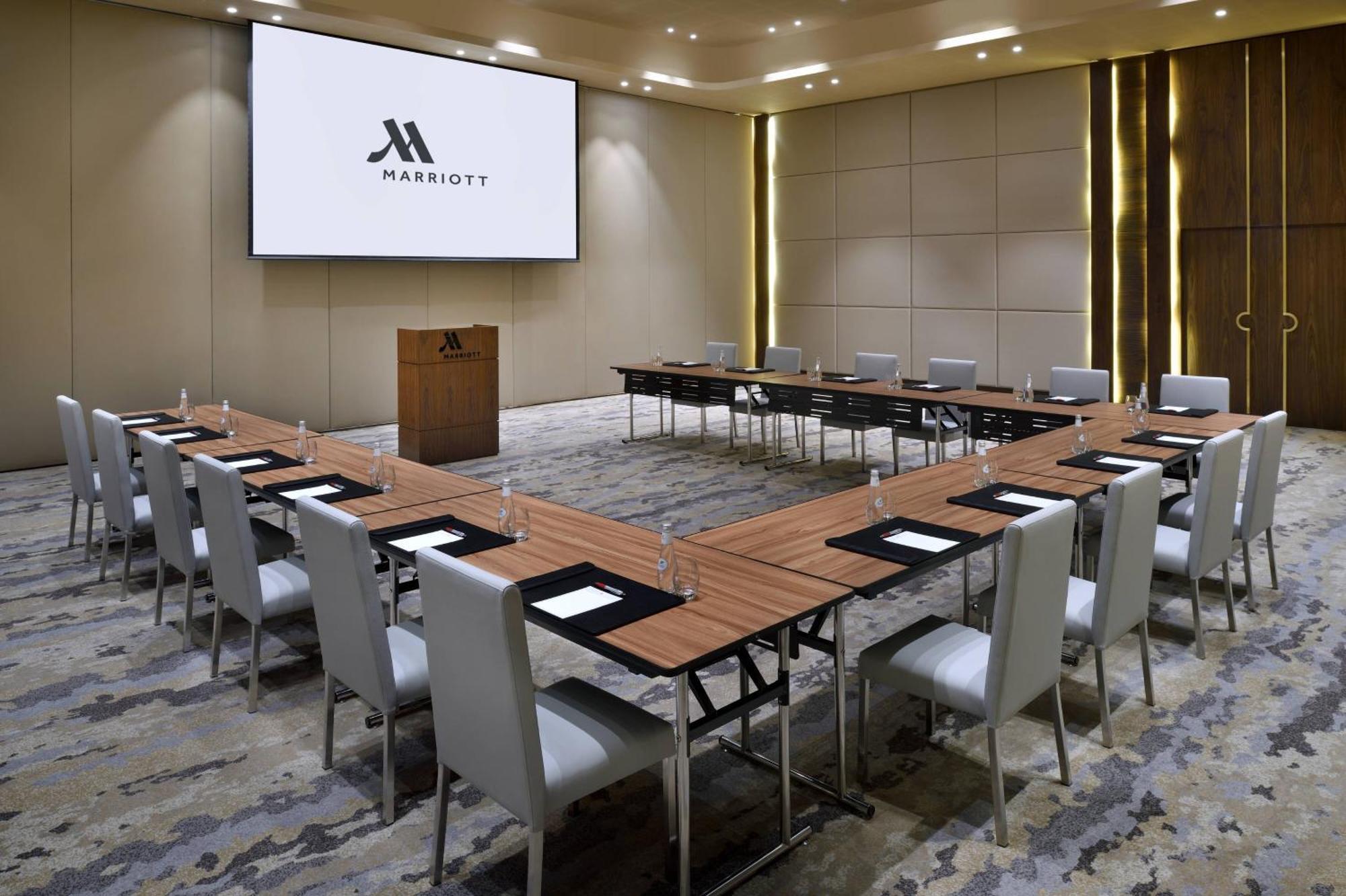 Marriott Riyadh Diplomatic Quarter Exterior foto