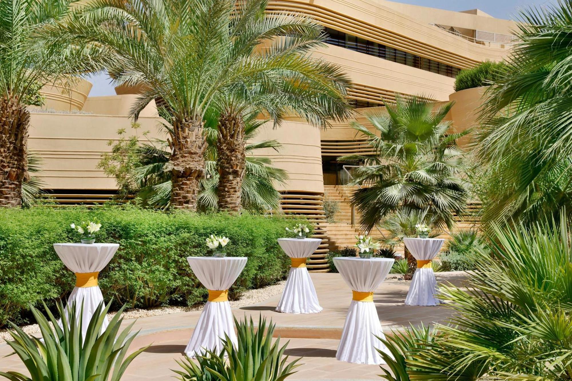 Marriott Riyadh Diplomatic Quarter Exterior foto